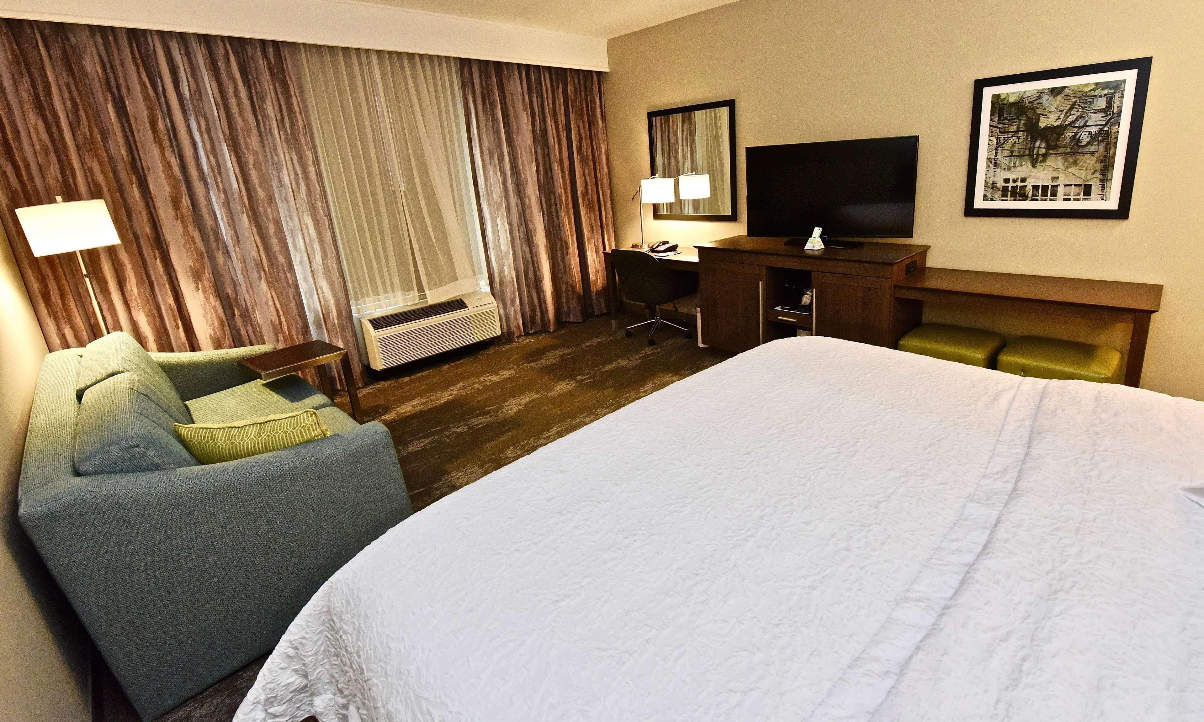 Hampton Inn By Hilton Kirksville Mo Екстериор снимка